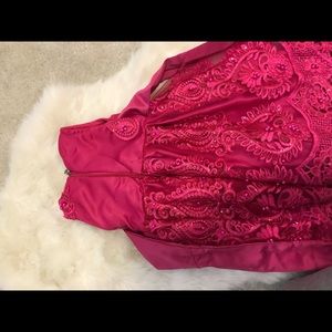 Baby girl pink lace dress